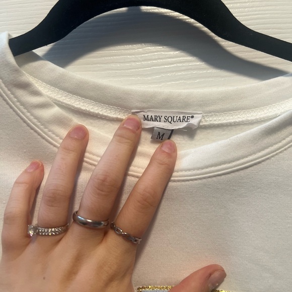 Sweatshirt - Picture 3 of 4